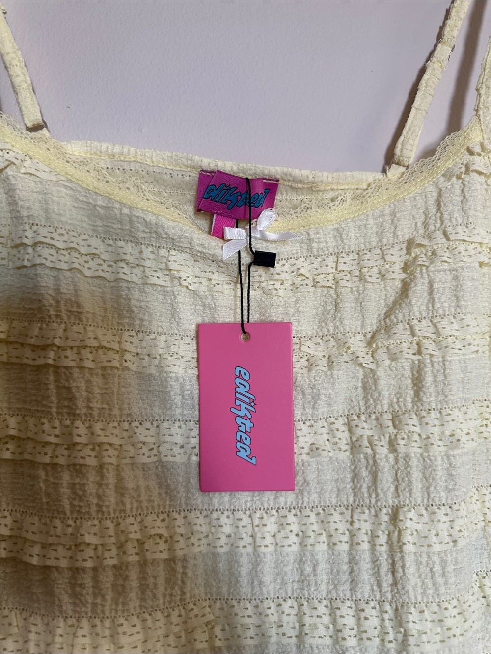 Edikted Pale Yellow Lace Camisole with Bow - Picture 2 of 3